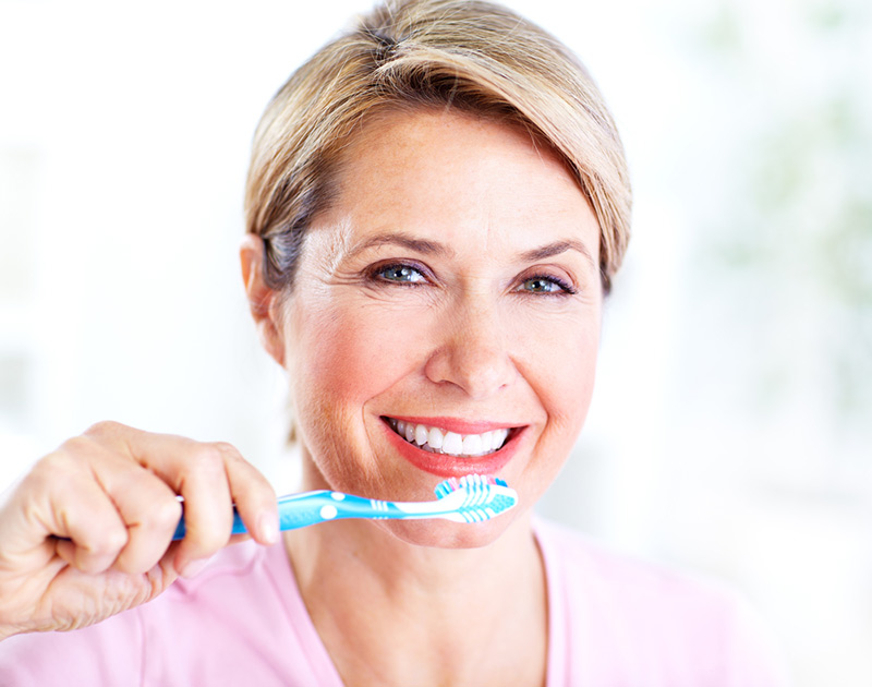 Dentist recommends brushing teeth twice a day